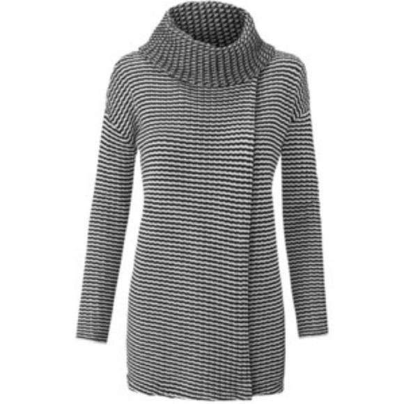 CABI Cowl Turtleneck Striped Fergie Split Sweater #3167 size S - Picture 4 of 13